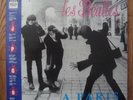 Les the Beatles A Paris vinyl 2LPs Mono FRANCE NEON 25 page souvenir booklet