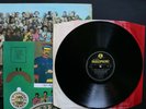 THE BEATLES 'Sgt. Peppers' UK MONO LP 1st Press + Insert + Inner. Wide Spine VG+