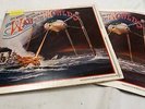 JEFF WAYNE 'War Of The Worlds' Double Vinyl LP With Booklet On CBS - E28