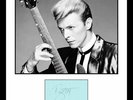 ULTRA COOL - DAVID BOWIE - ROCK LEGEND - AUTHENTIC HAND SIGNED AUTOGRAPH