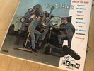 The Trashmen; Surfin' Bird, Garrett LPGA-200, OG Mono, Red lbl, SOMA