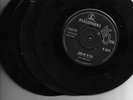 THE BEATLES  x 18  UK 1960s vinyl  SINGLES  ON PARLOPHONE/APPLE  LABEL