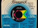 JOHNNY JONES & THE KING CASUALS ? Soul Poppin' ? N Mint Funk Soul 45 BRUNSWICK
