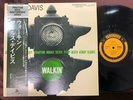 MILES DAVIS WALKIN' PRESTIGE SMJ 6528 OBI MONO JAPAN Vinyl LP