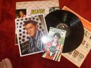  Elvis Presley 