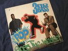 3RD BASS *POP GOES THE WEASEL*  /  *DERELICT OF DIALECT* Mint