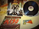 KISS “LOVE GUN” LP Casablanca NBLP 7057 WITH GUN EXCELLENT Vinyl