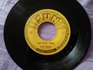 ELVIS PRESLEY GOOD ROCKIN TONIGHT/I DONT CARE IF THE SUN DONT SHINE SUN 45 A