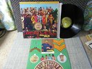 Beatles Apple vg + -ex / ex with insert GF LP Sgt Pepper