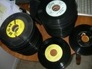 (  200  )   45 RPM RECORDS  /  ROCK N ROLL /    1960'S TOP HITS /  JUKE BOX PLAY