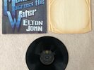 Elton John? Madman Across The Water LP, Gatefold+Booklet 1st dark red record