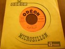 FRENCH THE BEATLES JUKE BOX SHE LOVES YOU 7 S0 10091 ORANGE