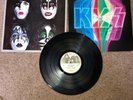 KISS - DYNASTY VINYL LP  UK CALH 2051 WITH INNER NO BAR CODE