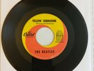 THE BEATLES Yellow Submarine / Eleanor Rigby 1966 45 Capitol 5715 VG+