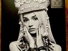 Poppy Am I A Girl Double Marble Vinyl Brand New