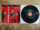 ELVIS PRESLEY Shake Rattle And Roll/Blue Moon 7