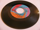 THE PARLIAMENTS - DON'T BE SORE AT ME / ALL YOUR GOODIES ARE GONE - REVILOT