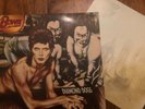 DAVID BOWIE DIAMOND DOGS ORIGINAL LP + POSTER - NEAR MNIT