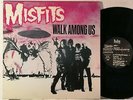 MISFITS : WALK AMONG US    -    1982  LP  Italy  - Glenn Danzig - (black label)