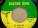 THE DEFENDERS SET THEM FREE / DON'T BLAME THE CHILDREN UK DOCTOR BIRD 7