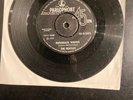 THE BEATLES PAPERBACK WRITER/RAIN R.5452 PARLOPHONE 45 RPM MADE IN INDIA 1966