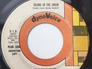 Skiing In The Snow - The Invitations, Original, VG+.