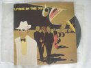 SKYHOOKS - LIVING IN THE 70'S VINYL RECORD