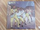 SEALED POWER POP LP ; DONNIE IRIS - BACK ON THE STREETS (LP MIDWEST/MWL1984)  