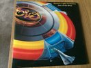 ELO - OUT OF THE BLUE. 1977 DOUBLE LP RECORD WITH POSTER / SPACESHIP. STUNNING
