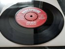 BEATLES  LOVE ME DO/ PS I LOVE YOU UK MONO 1962 PARLOPHONE RED LABEL EXCELLENT