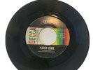 Patsy Cline: Crazy (Willie Nelson) / Who Can I Count On - 45 RPM - DECCA 31317