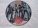 KISS 