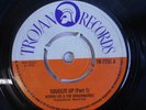 SQUEEZE UP PART 1 & 2--BYRON LEE & THE DRAGONAIRES--1970--45 REGGAE SINGLE