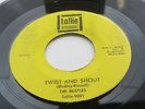 THE BEATLES 1964 USA 45 TWIST AND SHOUT / THERES A PLACE  TOLLIE  9001 EXCELLENT