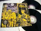 Iron Maiden ?– Women In Uniform  Twilight Zone , EMI ?– IRN 2 , 2 × 12