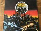 THIN LIZZY LP - NIGHTLIFE - 1974 ORIGINAL UK NEAR MINT VINYL