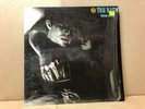 Tom Waits ?– Foreign Affairs - Asylum Records ?– AS 53068 - 7E-1117