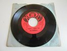THE MOMENTS Baby I Want You HOG 1000 super rare Northern Soul original red label