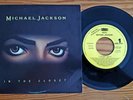 Michael Jackson In The Closet 7