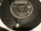 Carl Perkins Blue Suede Shoes / Honey Don’t London 45rpm Single Read Description