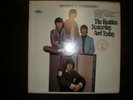 THE BEATLES YESTERDAY AND TODAY LP GREEN CAPITOL LABEL ST 2553 STEREO