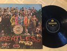 Original UK yellow Parlophone Sergent SGT Peppers Beatles stereo LP NM Nice