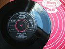 JUNIOR WELLS - GIRL YOU LIT MY FIRE - 7