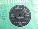 The Pack - Do You Believe In Magic c/w Things Bring Me Down 1965 UK 45 COLUMBIA
