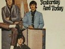THE BEATLES Yesterday and Today Vinyl Album T2553  Split Cover