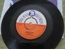 WOODEN HEART-JOHN HOLT.VINYL 7