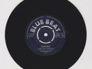 BLUE BEAT/ SEARCHING - SIMMS & ROBINSON (JOE HIGGS)  (62 BLUE BEAT 7