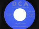 Funk 45 - Chamber Of Commerce - I'm Free To Live - DCA - NM mp3