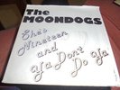 THE MOONDOGS-SHE'S NINETEEN --UK GOOD VIBRATIONS PICTURE SLEEVE  1979
