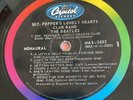 Beatles Sgt. Pepper Capitol MAS-2653 MONO Pressing Canadian Pressing (1967)
